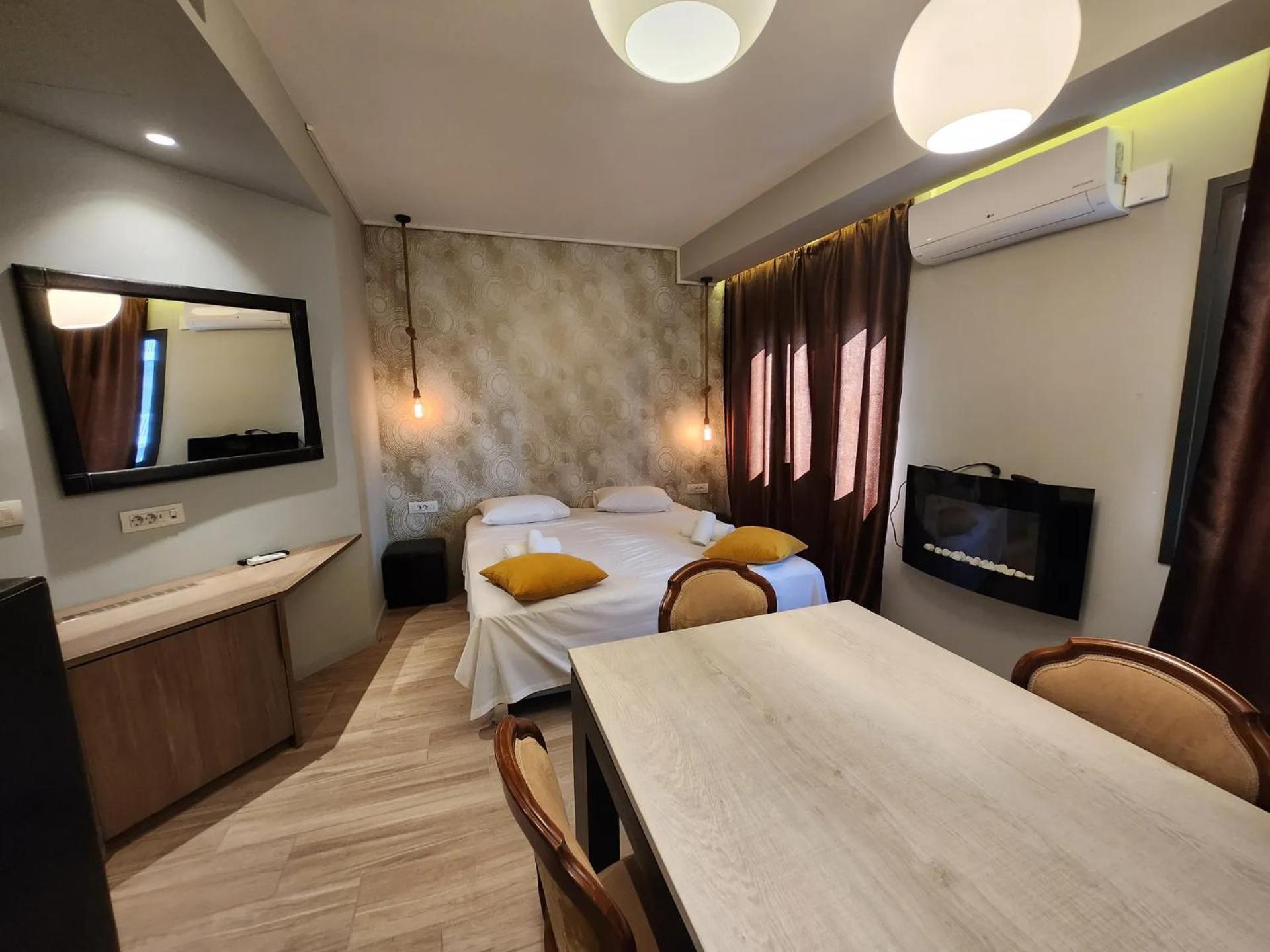 B21residence * Atina