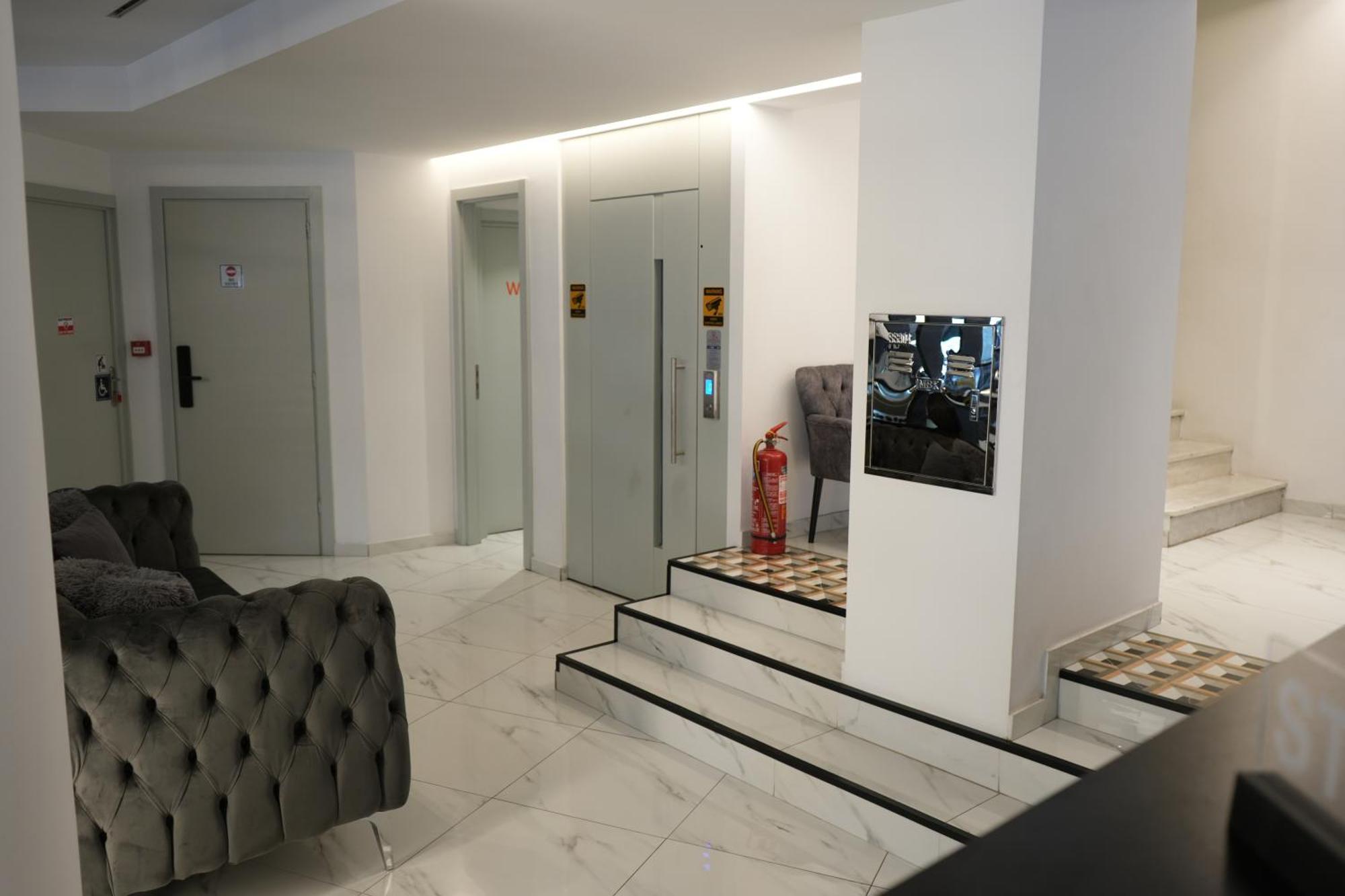 B21residence *